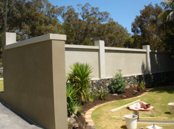 HousePhoto8Big Fence After
